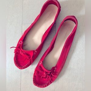 Country Road Australia Coral Red Suede Mocassins Size 9